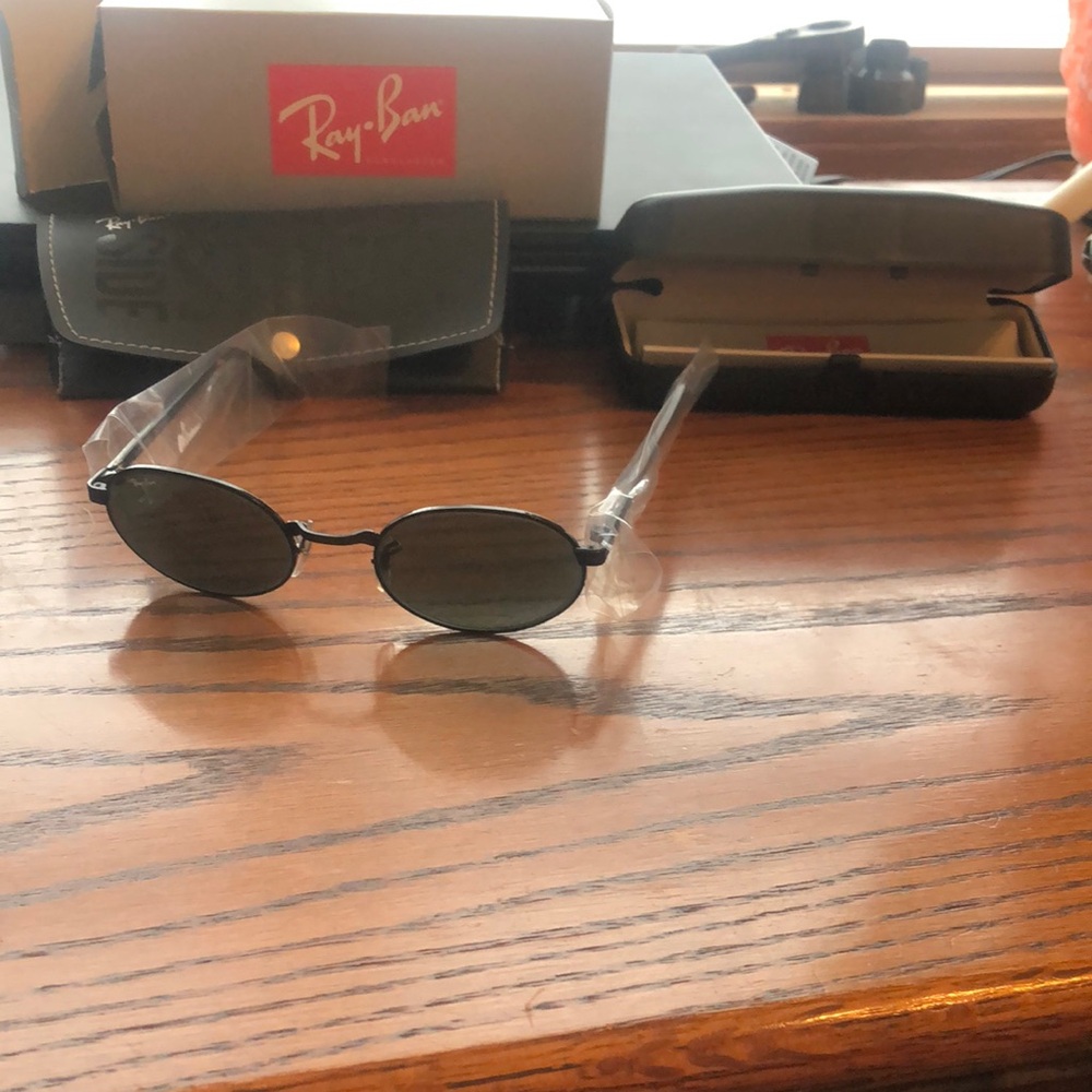 Ray-Ban Black Oval Sunglasses B & L New with original box